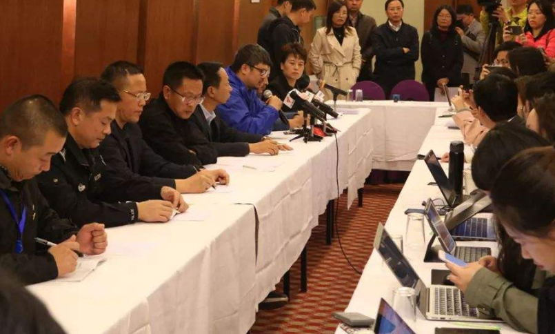 “送女友假口红牵出亿元大案”