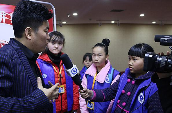 “Apple2019年回顾服务突破年”