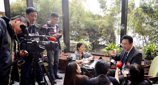 “数码产品：oppo手机闹钟铃声在哪里设置 时钟铃声如何换”