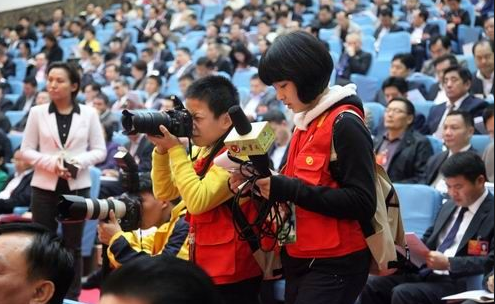 “陕西埋母案被告人妻子发声”