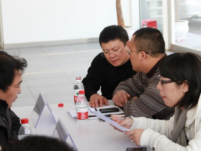 “十月初一送寒衣什么时间烧”